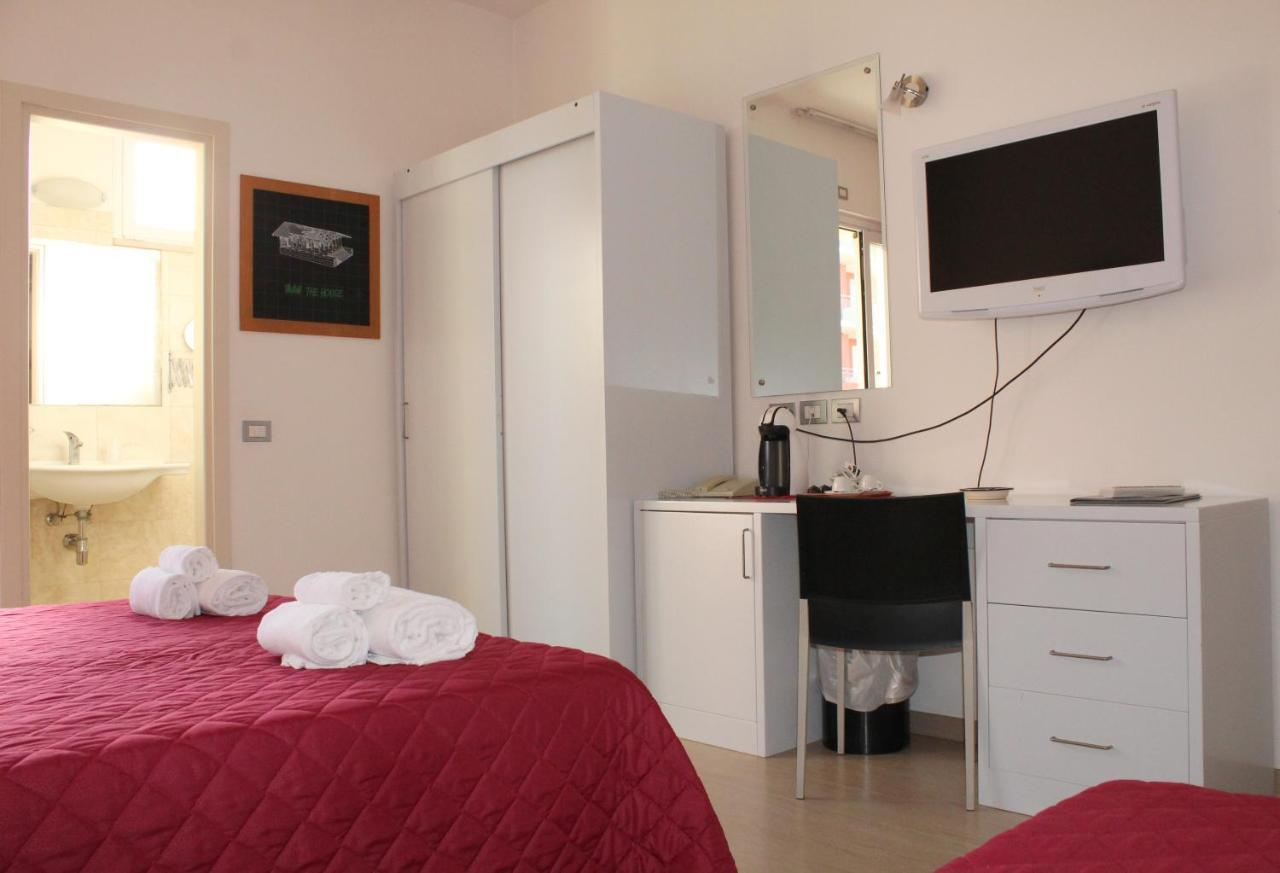 Hotel Morolli Rimini Luaran gambar