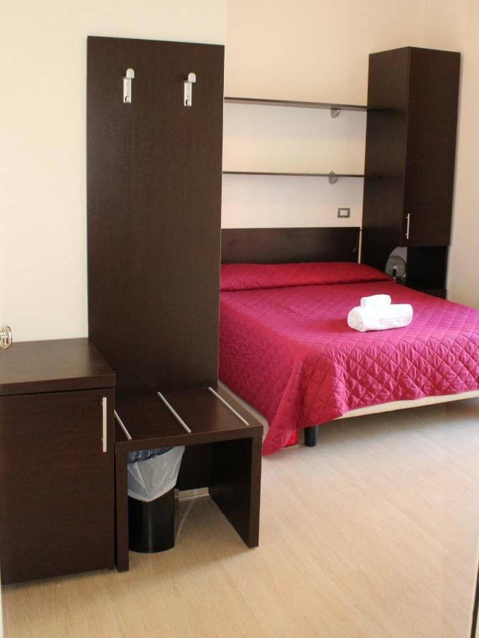 Hotel Morolli Rimini Luaran gambar