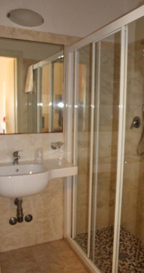 Hotel Morolli Rimini Luaran gambar